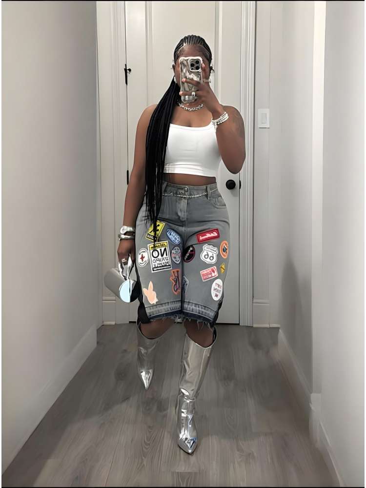 Badge Embroidery Patch Loose Denim Shorts